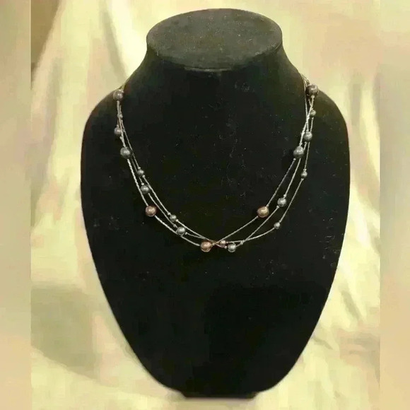 Beautiful dark beaded necklace - Picture 4 of 4